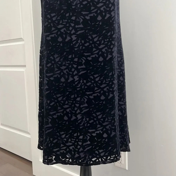 NWT Eileen Fisher Velvet Vines Burnout Blue Sleeveless Ballet Neck A Line DressM - Picture 8 of 11